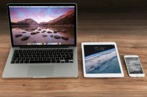 Apple 300x199